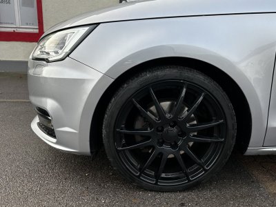 Audi A1 14 TSI 16V S-Tronic 125 ch METROPOLITAN SPORT   - 9