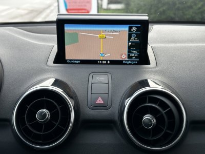 Audi A1 14 TSI 16V S-Tronic 125 ch METROPOLITAN SPORT   - 26