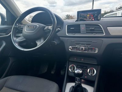 Audi Q3 20 TDI 140 ch AMBIENTE Attache Remorque Amovible   - 24