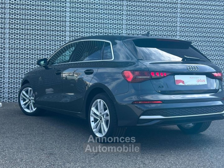 Audi A3 Sportback TFSI Mild Hybrid 116 S tronic 7 Business Executive - 2
