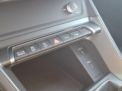 Audi Q3 Sportback 35 TFSI 150 ch S line   - 17