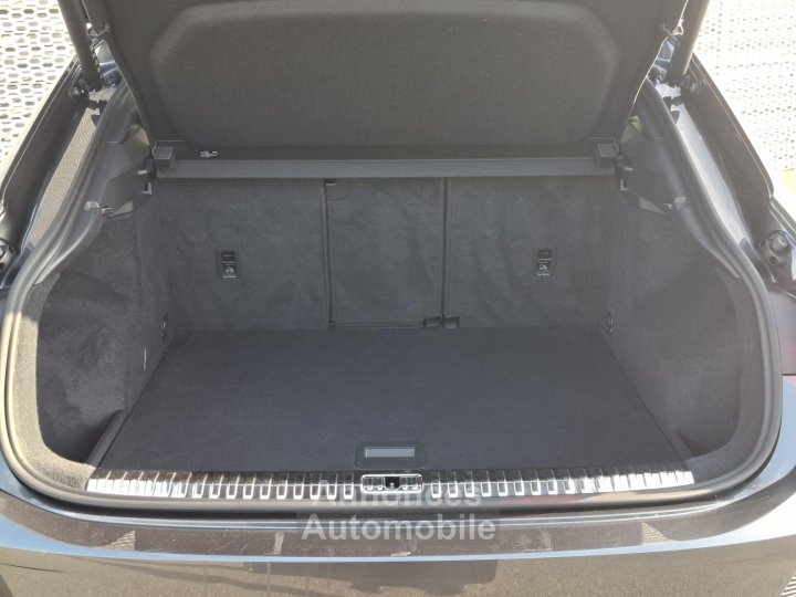 Audi Q3 Sportback 35 TFSI 150 ch S line - 30