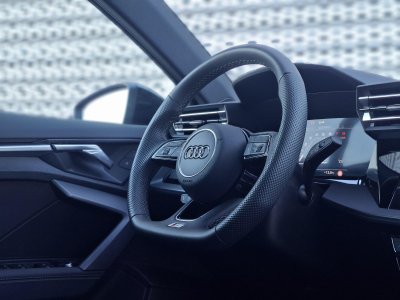 Audi A3 Sportback TFSI Mild Hybrid 150 S tronic 7 S line   - 8