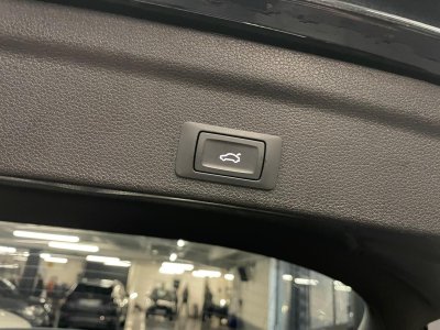 Audi Q3 14 45 TFSIE 245 S LINE   - 33