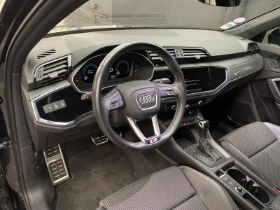 Audi Q3 14 45 TFSIE 245 S LINE   - 36