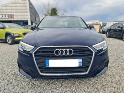 Audi A3 Sportback 16L TDI 116 CV Design Luxe * REPRISE POSSIBLE *   - 2