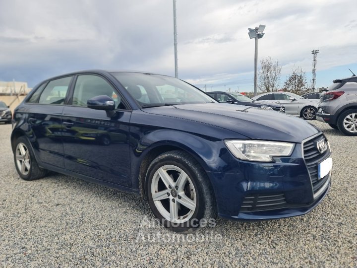 Audi A3 Sportback 16L TDI 116 CV Design Luxe * REPRISE POSSIBLE * - 3