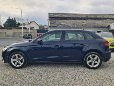 Audi A3 Sportback 16L TDI 116 CV Design Luxe * REPRISE POSSIBLE *   - 5