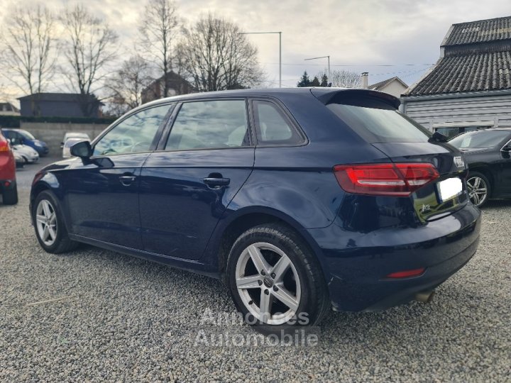 Audi A3 Sportback 16L TDI 116 CV Design Luxe * REPRISE POSSIBLE * - 6