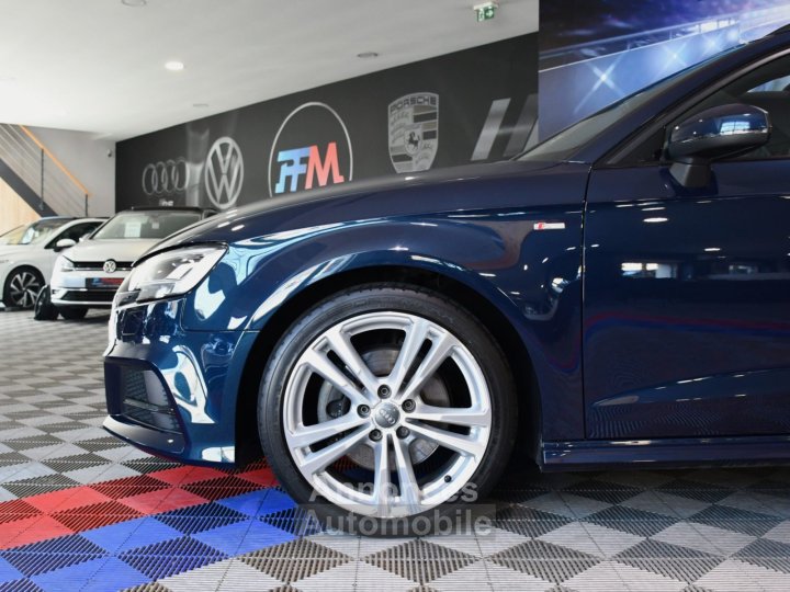 Audi A3 Sportback S-Line 40 TFSI 190 Quattro S-Tronic GPS TO Keyless Si&egrave;ges &Eacute;lectriques Drive LED Cam&eacute;ra JA 18 Bleu Cosmos - 3