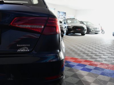 Audi A3 Sportback S-Line 40 TFSI 190 Quattro S-Tronic GPS TO Keyless Si&egrave;ges &Eacute;lectriques Drive LED Cam&eacute;ra JA 18 Bleu Cosmos   - 19