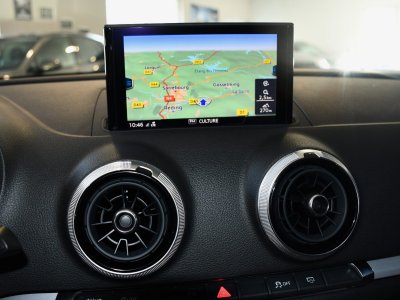 Audi A3 Sportback S-Line 40 TFSI 190 Quattro S-Tronic GPS TO Keyless Si&egrave;ges &Eacute;lectriques Drive LED Cam&eacute;ra JA 18 Bleu Cosmos   - 25