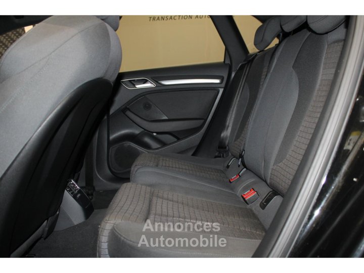 Audi A3 Sportback 15 35 TFSI CoD -150 - BV S-Tronic - S line Plus - 13