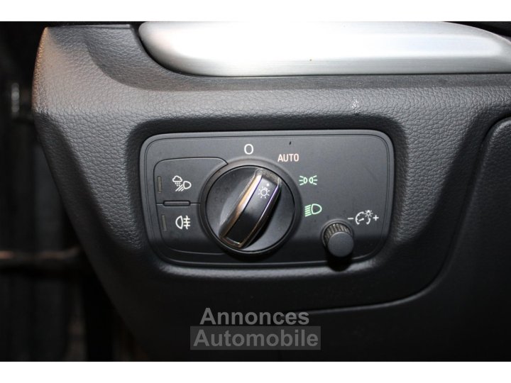 Audi A3 Sportback 15 35 TFSI CoD -150 - BV S-Tronic - S line Plus - 18