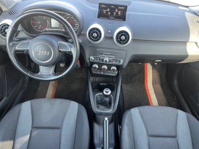 Audi A1 14 TDI 90 ultra Ambiente   - 2