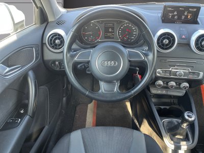 Audi A1 14 TDI 90 ultra Ambiente   - 12