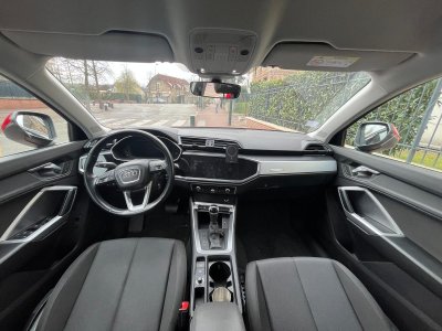 Audi Q3 35 TDI 150 ch S tronic 7 Business line // VIRTUAL COCKPIT   - 10