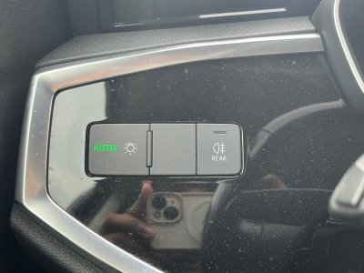 Audi Q3 35 TDI 150 ch S tronic 7 Business line // VIRTUAL COCKPIT   - 22