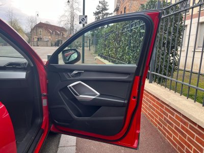 Audi Q3 35 TDI 150 ch S tronic 7 Business line // VIRTUAL COCKPIT   - 33