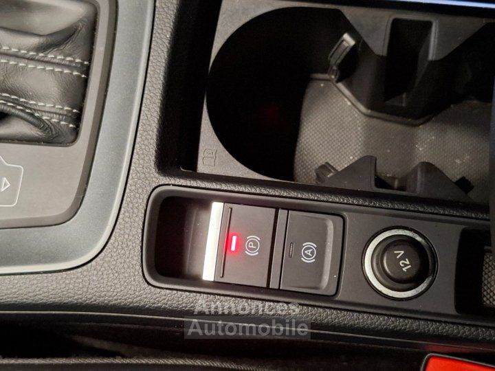 Audi Q3 Sportback 35 TDI 150 ch S tronic 7 S Edition Limit&eacute;e - SUIVI - 38