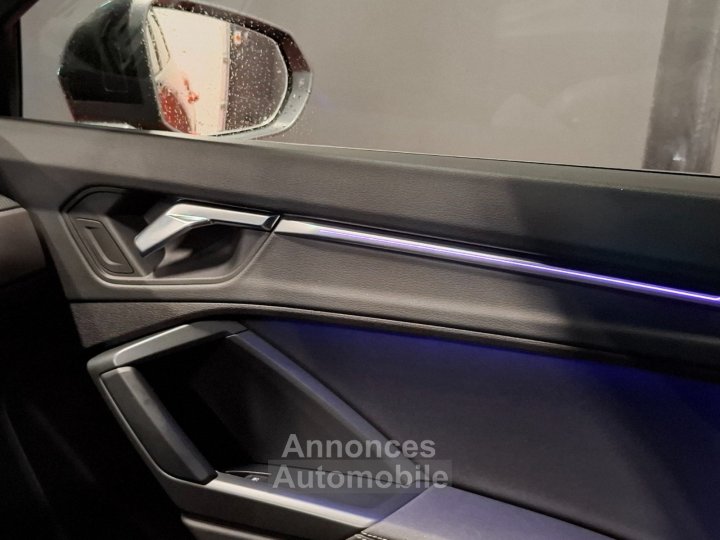 Audi Q3 Sportback 35 TDI 150 ch S tronic 7 S Edition Limit&eacute;e - SUIVI - 40
