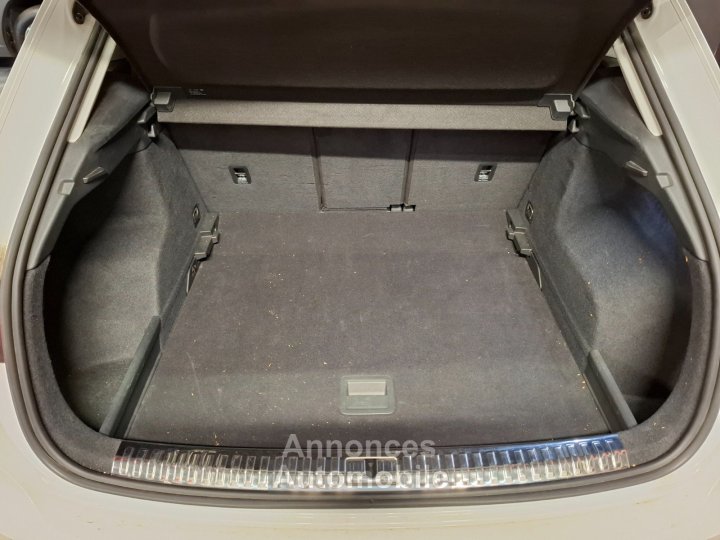 Audi Q3 35 TFSI 150 ch Design Luxe - 12