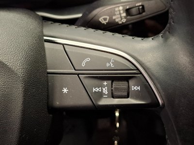 Audi Q3 35 TFSI 150 ch Design Luxe   - 15