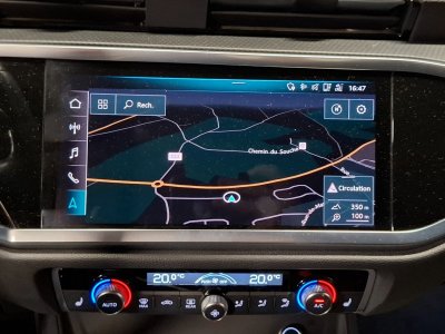 Audi Q3 35 TFSI 150 ch Design Luxe   - 20