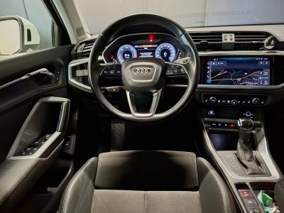 Audi Q3 35 TDI 150 ch S tronic 7 Design Luxe   - 13
