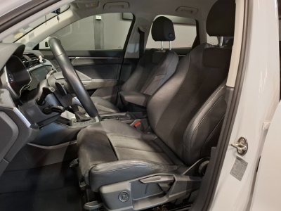 Audi Q3 35 TDI 150 ch S tronic 7 Design Luxe   - 14