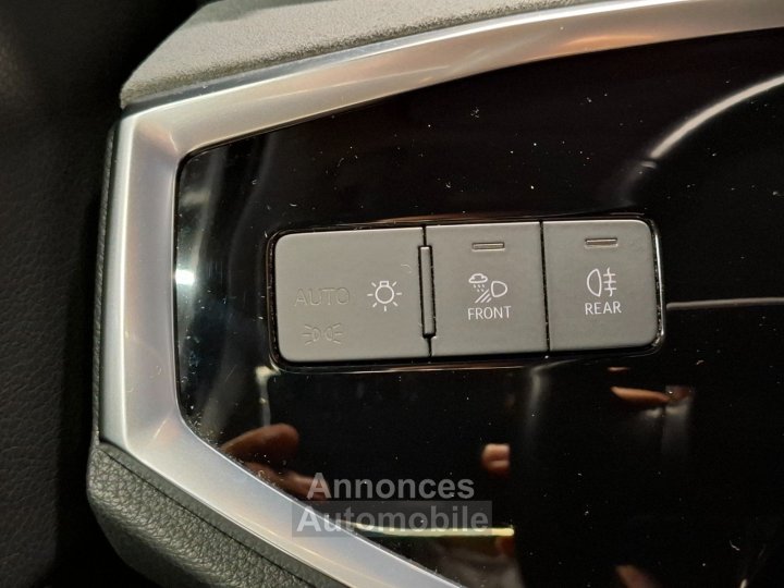 Audi Q3 35 TDI 150 ch S tronic 7 Design Luxe - 21