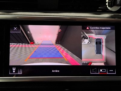 Audi Q3 35 TDI 150 ch S tronic 7 Design Luxe   - 27