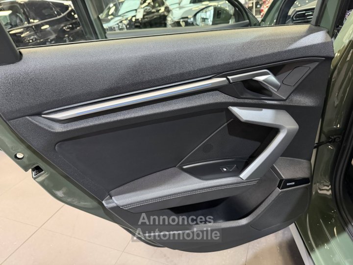 Audi A3 Sportback A 3 35 TFSI S-TRONIC S-LINE TOIT PANO/SONOS - 16