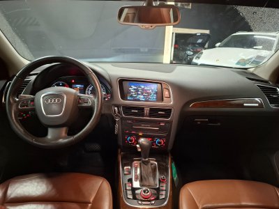 Audi Q5 V6 30 TDI 240ch Quattro Avus S tronic 7   - 8