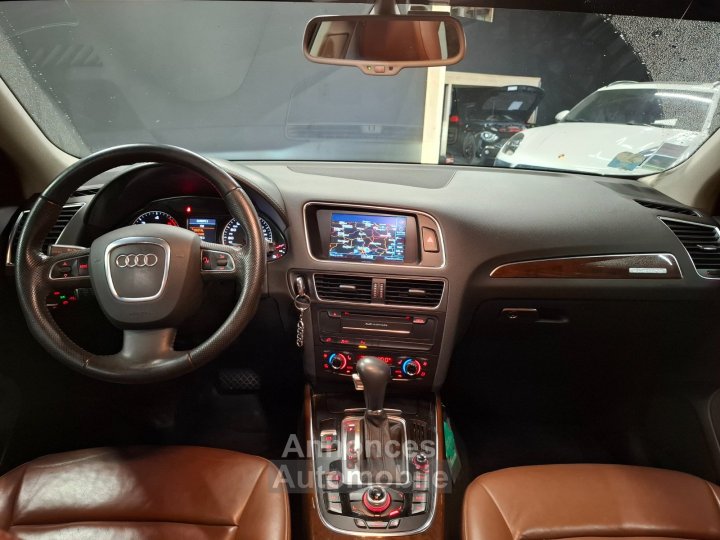 Audi Q5 V6 30 TDI 240ch Quattro Avus S tronic 7 - 8