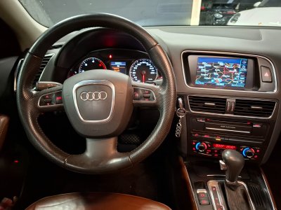 Audi Q5 V6 30 TDI 240ch Quattro Avus S tronic 7   - 13