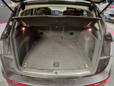 Audi Q5 V6 30 TDI 240ch Quattro Avus S tronic 7   - 14