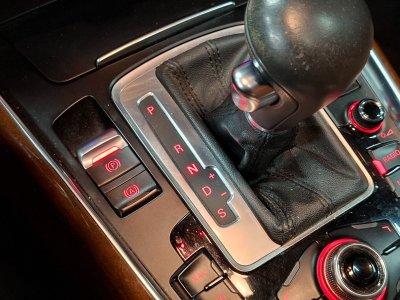 Audi Q5 V6 30 TDI 240ch Quattro Avus S tronic 7   - 29