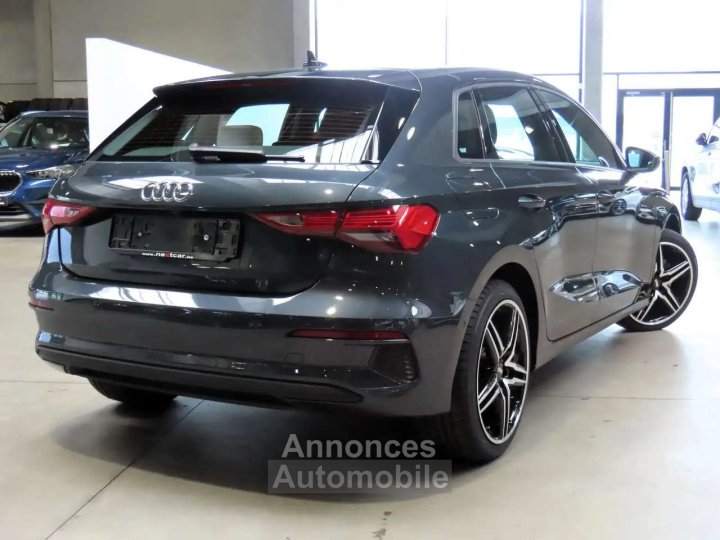 Audi A3 Sportback 30TDi Adv New - 3
