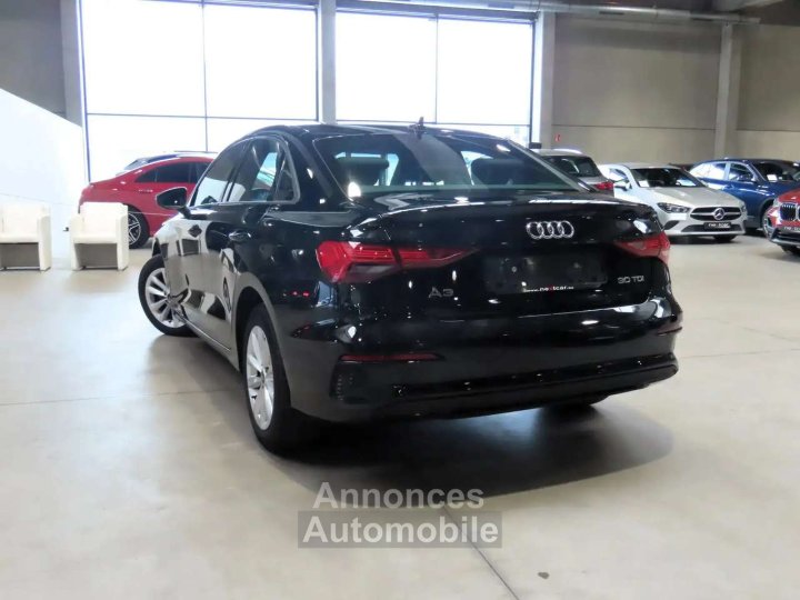 Audi A3 30TDi Sedan Advanced - 4