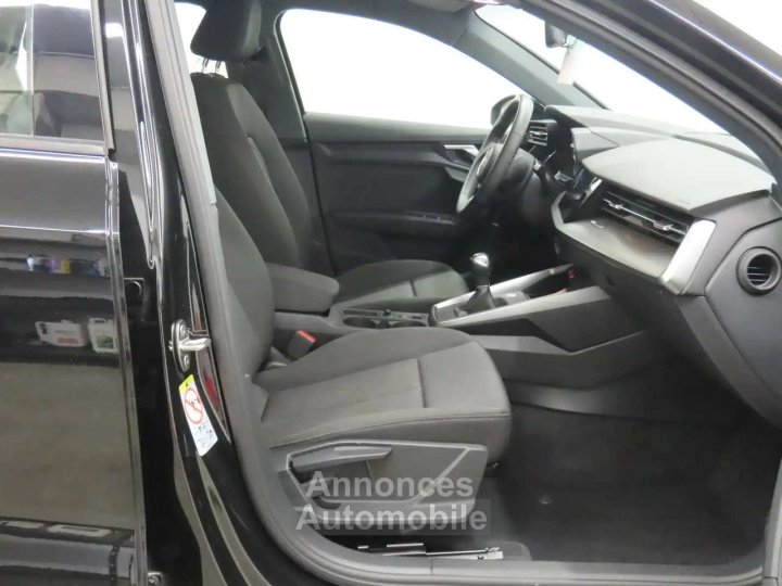 Audi A3 30TDi Sedan Advanced - 9