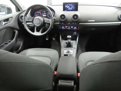 Audi A3 Sportback 30TFSi Design   - 7