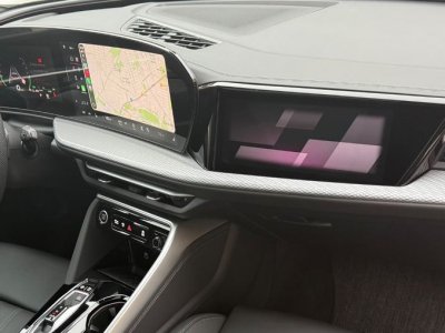 Audi Q5 20 50 tfsi e quattro 299 ch 250 phev s-line toit ouvrant   - 16