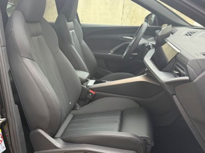 Audi Q5 20 50 tfsi e quattro 299 ch 250 phev s-line toit ouvrant   - 17