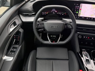 Audi Q5 20 50 tfsi e quattro 299 ch 250 phev s-line toit ouvrant   - 19