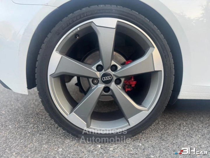 Audi A3 20 TDI 150cv S-LINE / CARPLAY / ROTOR / GARANTIE 12 MOIS - 26