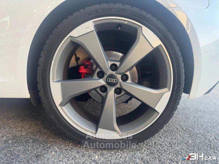 Audi A3 20 TDI 150cv S-LINE / CARPLAY / ROTOR / GARANTIE 12 MOIS - 28