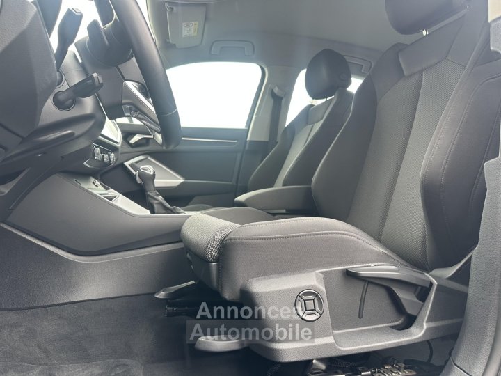 Audi Q3 Sportback 35 TDI 150 ch S tronic 7 Design - 14