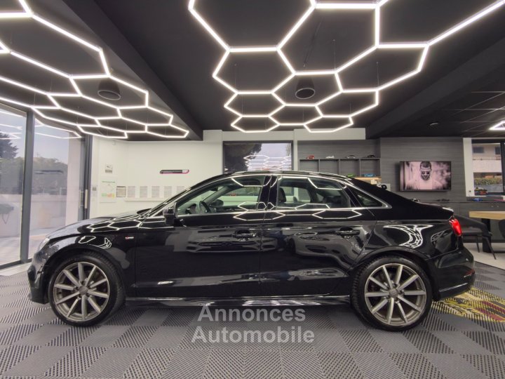 Audi A3 BERLINE 35 TFSI CoD 150 S tronic 7 Design Luxe pack SLINE - 3