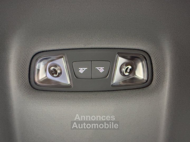 Audi A3 BERLINE 35 TFSI CoD 150 S tronic 7 Design Luxe pack SLINE - 38